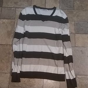 Knit men's large brown, tan, white pullover shirt